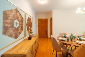 Lux Girassol - Two Bedroom Apartment