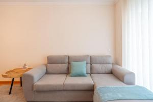 Lux Girassol - Two Bedroom Apartment