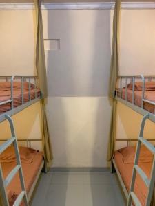 Backpacker Space