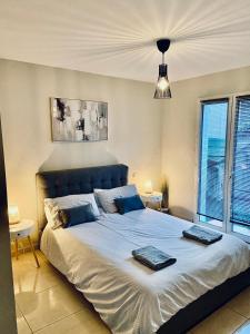 Villas Private riverside villa with breathtaking views : photos des chambres