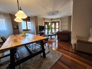 1A137 Apto en el puerto Gijón by R2R Consulting