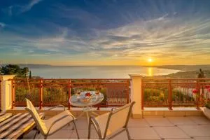 帕拿拉玛别墅 - Simotáta