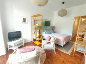 Bright, Spacious and Well-Located, By TimeCooler