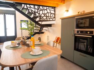Maisons de vacances Les Gites d'Andrea- Chez les Fifou : Maison de Vacances