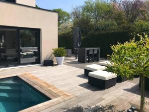Résidence du Golf - Heated pool and terrace