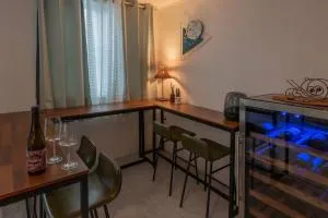 New open - Walking distance to Seomyeon, max 6pax, Three rooms, 1 Complimentary parking - Amnam-ni