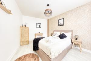 Appartements Appartement paisible proche Paris - Metro 11 : photos des chambres