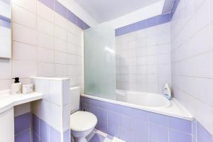 Appartements Appartement paisible proche Paris - Metro 11 : photos des chambres