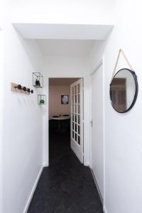 Appartements Appartement paisible proche Paris - Metro 11 : photos des chambres