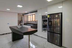 Apartamento Ejecutivo El Poblado Renta Larga 28 dias Amueblado WiFi