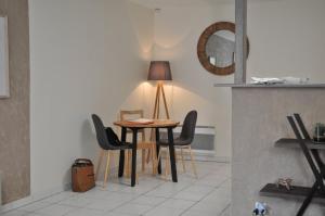 Appartements T2 Le paradis 2, wifi, 3pers, 2lits parking a 100m : photos des chambres