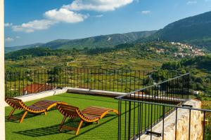 MY DALMATIA - Authentic Villa Fisola with private infinity pool and sea view