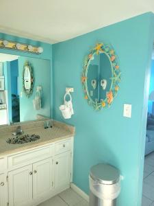 Charming Bluewater Condo