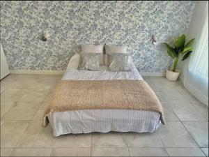 Appartements La loge de Gustave, studio avec wifi : photos des chambres