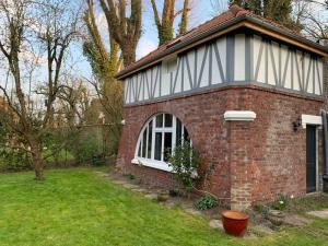 Charmante petite maison tout confort proche tram