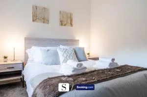 Spacious Family Haven I Lovely Relaxing Ambience I A 2BR House with Calming Decor I Parking and Garden Short Term Let by SILVA I Long term rates available - Chiddingly