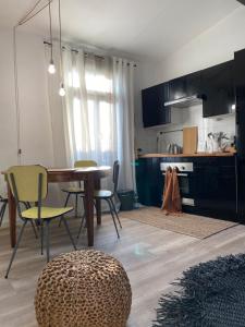 Appartements Cassis - Tres beau studio climatise a cote du port : photos des chambres
