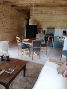 Cabañas La Mansa, Casa grande