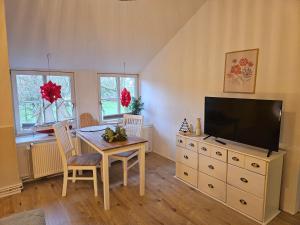 Föhrzeit - Wohnung 4 Besonderes Apartment mit Garten