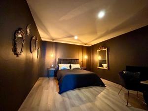 Maisons de vacances Suite Josefina - SPA&SAUNA - au coeur de la route des vins : photos des chambres