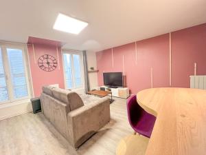 Appartements LE MONTAIGNE - Wifi fibre- Coeur du centre ville-PROPERTY RENTAL NM : photos des chambres