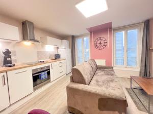 Appartements LE MONTAIGNE - Wifi fibre- Coeur du centre ville-PROPERTY RENTAL NM : photos des chambres