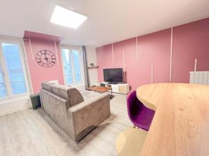 Appartements LE MONTAIGNE - Wifi fibre- Coeur du centre ville-PROPERTY RENTAL NM : photos des chambres
