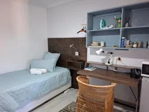 Emmaus Single Room - Dan Pienaar