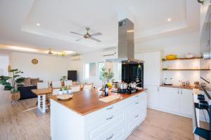 Kira Japandi Escape with Sauna & Rooftop cinema