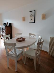 Appartements Grand appartement avec vue - Plage a pied : photos des chambres
