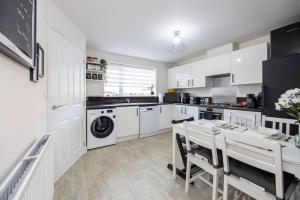 Trox Home - Cosy Vibes - FREE Parking - Zero Fuss