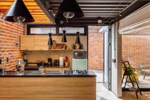 Casa Franco - Modern Architecture Home with AC