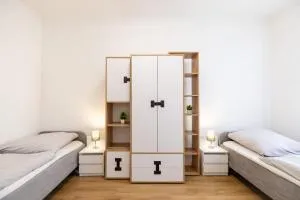 LeHaStays - Apartment Leipzig I 4 Einzelbetten - 施科伊迪茨