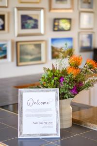 Starboard House - Characterful house above Glencairn beach - sleeps 6