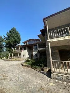 Villazia The Highest - Kardharás