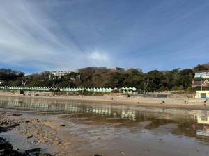 The Langland Loft - Tiny Home