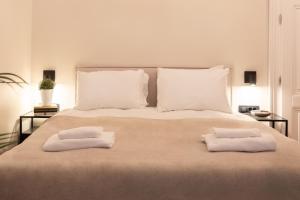 Design Flower Square Apartments