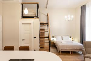 Design Flower Square Apartments