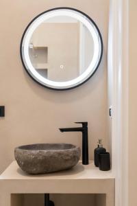 Design Flower Square Apartments