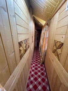 Young Gulshan Apartment