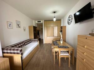 Casa Del Tramonto-Golden House