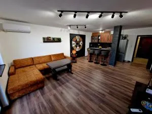 Rebeka Luxury Apartment - 沃内什塔沃达