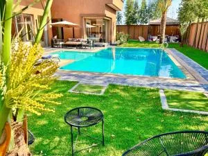 Villa avec piscine et jardin - Azib Oulad Lâdem