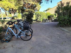 Vacances Famille ou Amis - Piscine, Terrasse, Mer à 5 min, Parking gratuit