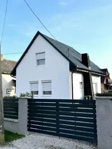 Pipacs vendégház - Matty