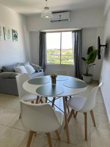 El departamento de Mel