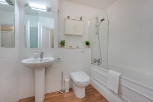 Cosy 2 Bed in Kensington Olympia