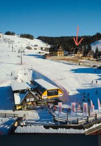 Pokoje Krystyna I Andrzej Łukaszczyk z WIDOKIEM NA GÓRY I STACJE NARCIARSKĄ