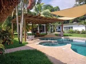 Monterico- Casa en la playa Pitas2 - El Progreso