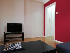 ArtHouse near the sea and the city center